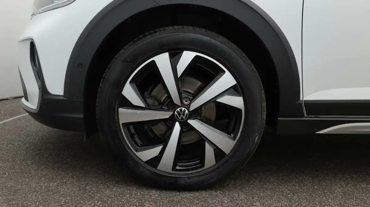 2022-volkswagen-taigo-15-tsi-style-big-18