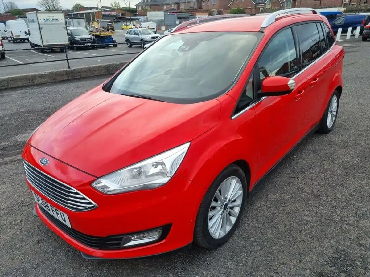 2018-ford-c-max-10t-titanium-125ps-big-18