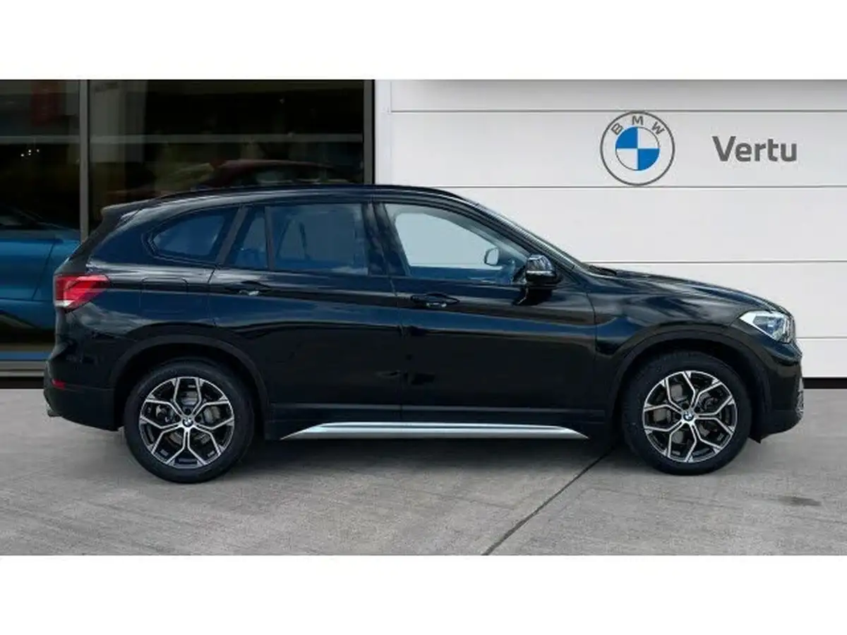 2021-bmw-x1-20-sdrive20i-xline-big-2