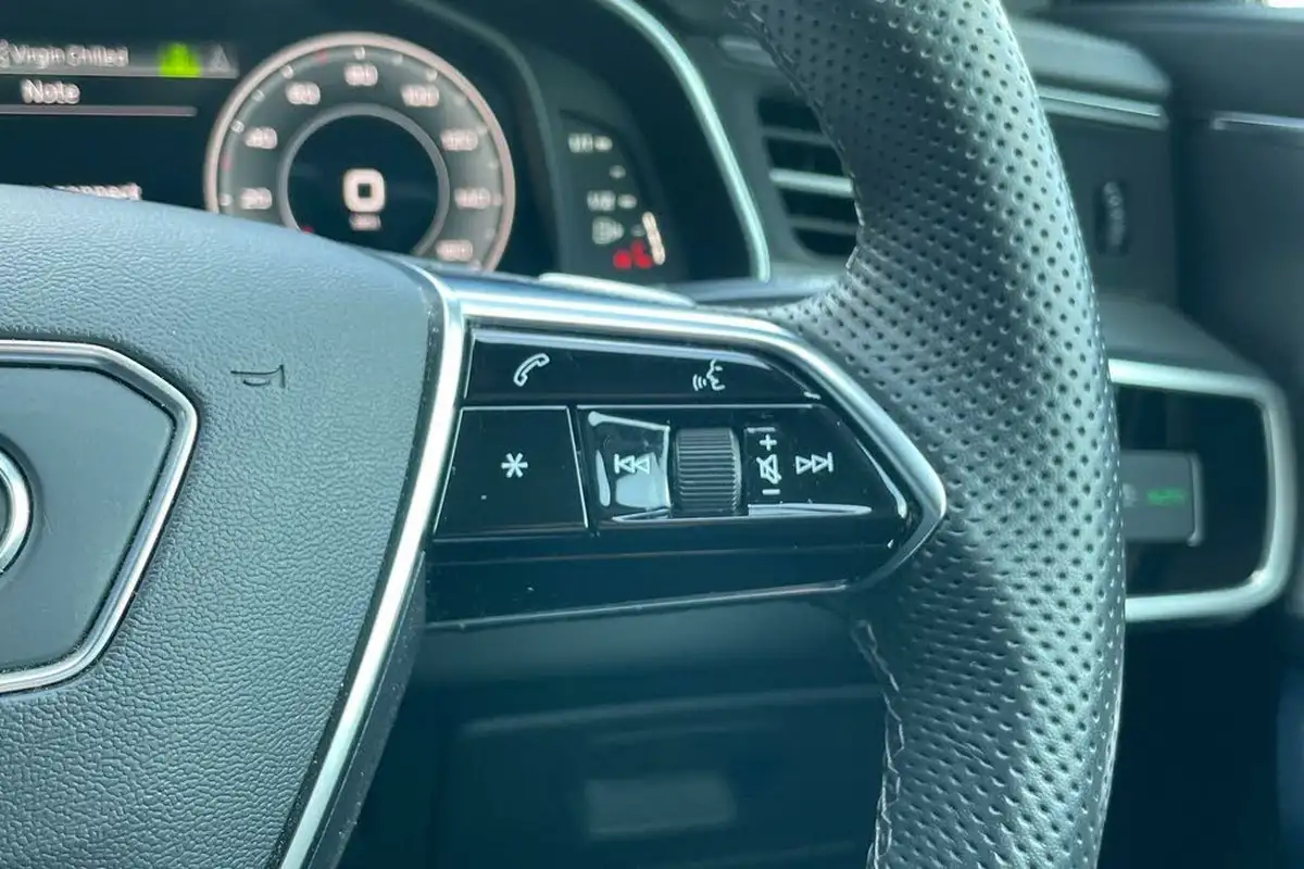 2023-audi-a6-avant-20-40-tfsi-s-line-big-42