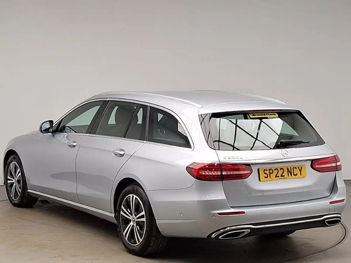 2022-mercedes-benz-e-class-20d-e220d-sport-220ps-estate-5d-1993cc-big-1