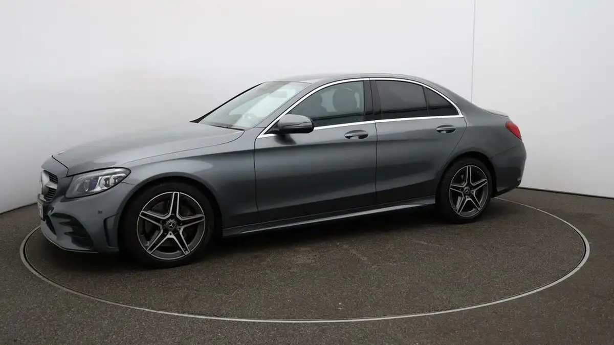 2019-mercedes-benz-c-class-20d-c300d-amg-line-245ps-ss-saloon-4d-big-58