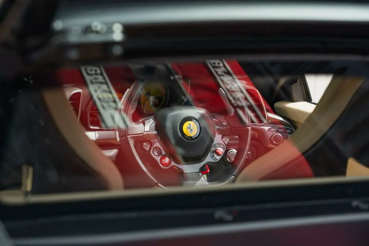 2011-ferrari-458-45-italia-big-27
