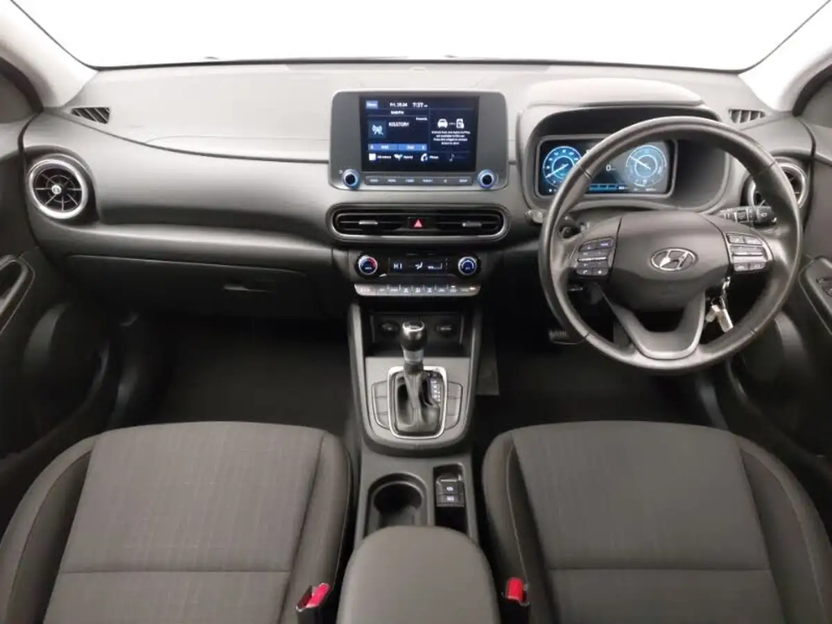 2021-hyundai-kona-16-gdi-se-connect-big-2