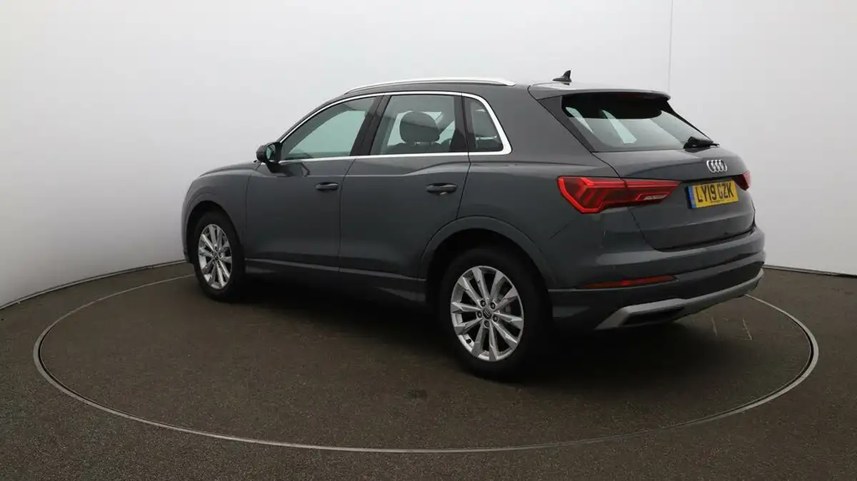 2019-audi-q3-15-35-tfsi-sport-cod-ss-station-wagon-1495cc-s-tronic-big-53