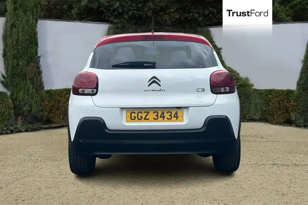 2017-citroen-c3-12-puretech-flair-82ps-big-6