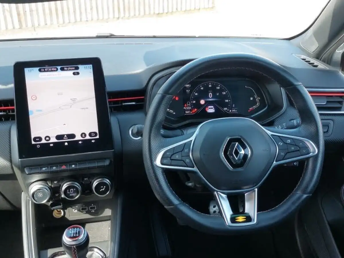 2022-renault-clio-10-tce-rs-line-rs-line-big-6