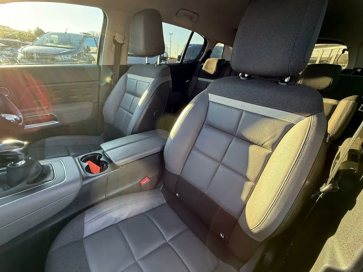 2022-citroen-c5-aircross-15bluehdi-shine-ss-big-10