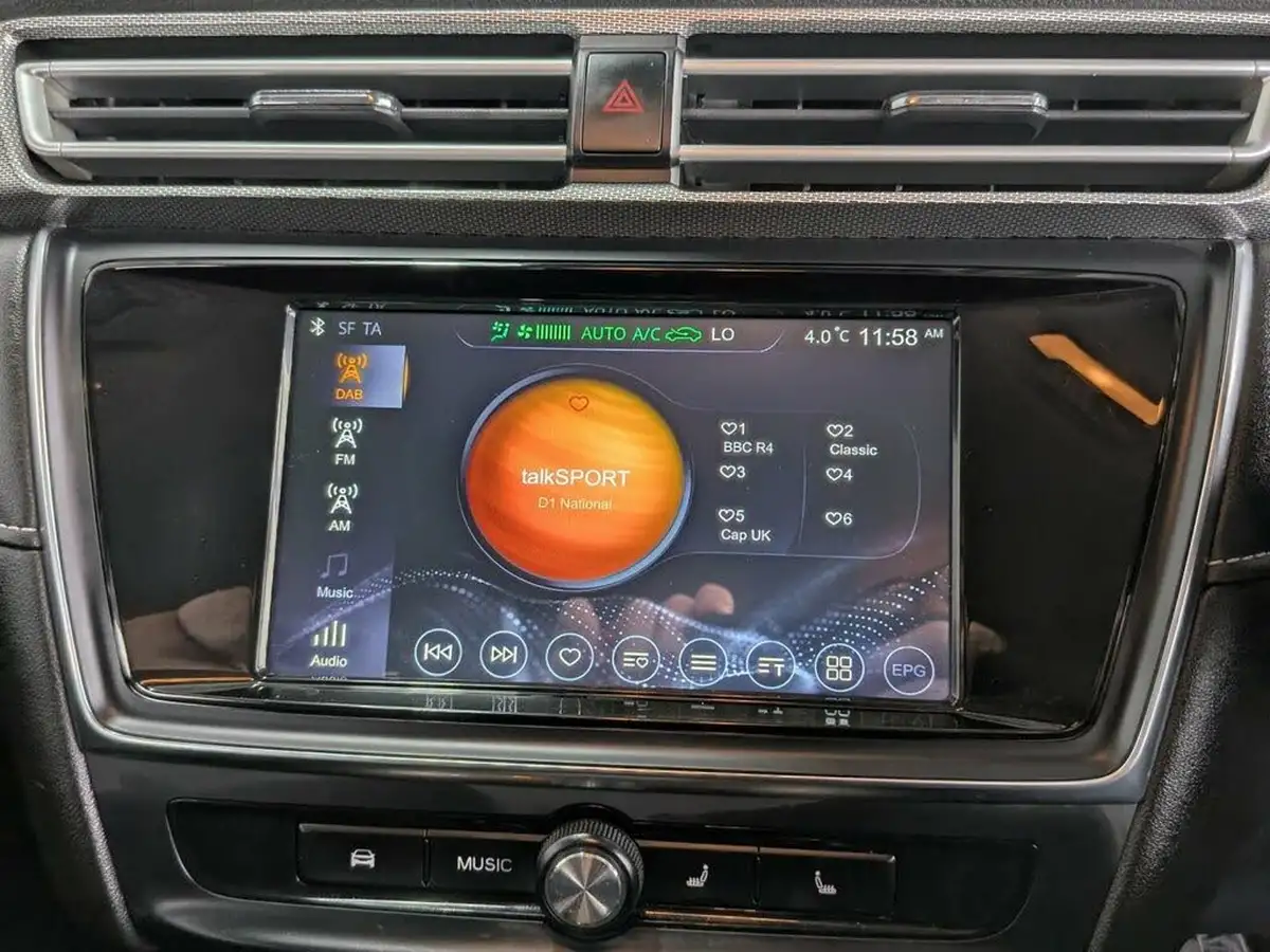 2022-mg-mg5-e-exclusive-ev-long-range-big-14