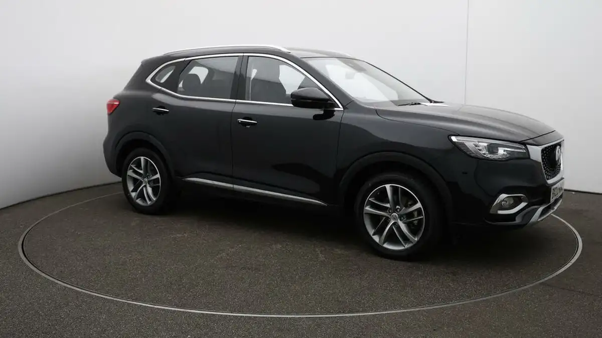 2022-mg-hs-15t-gdi-exclusive-162ps-dct-big-38