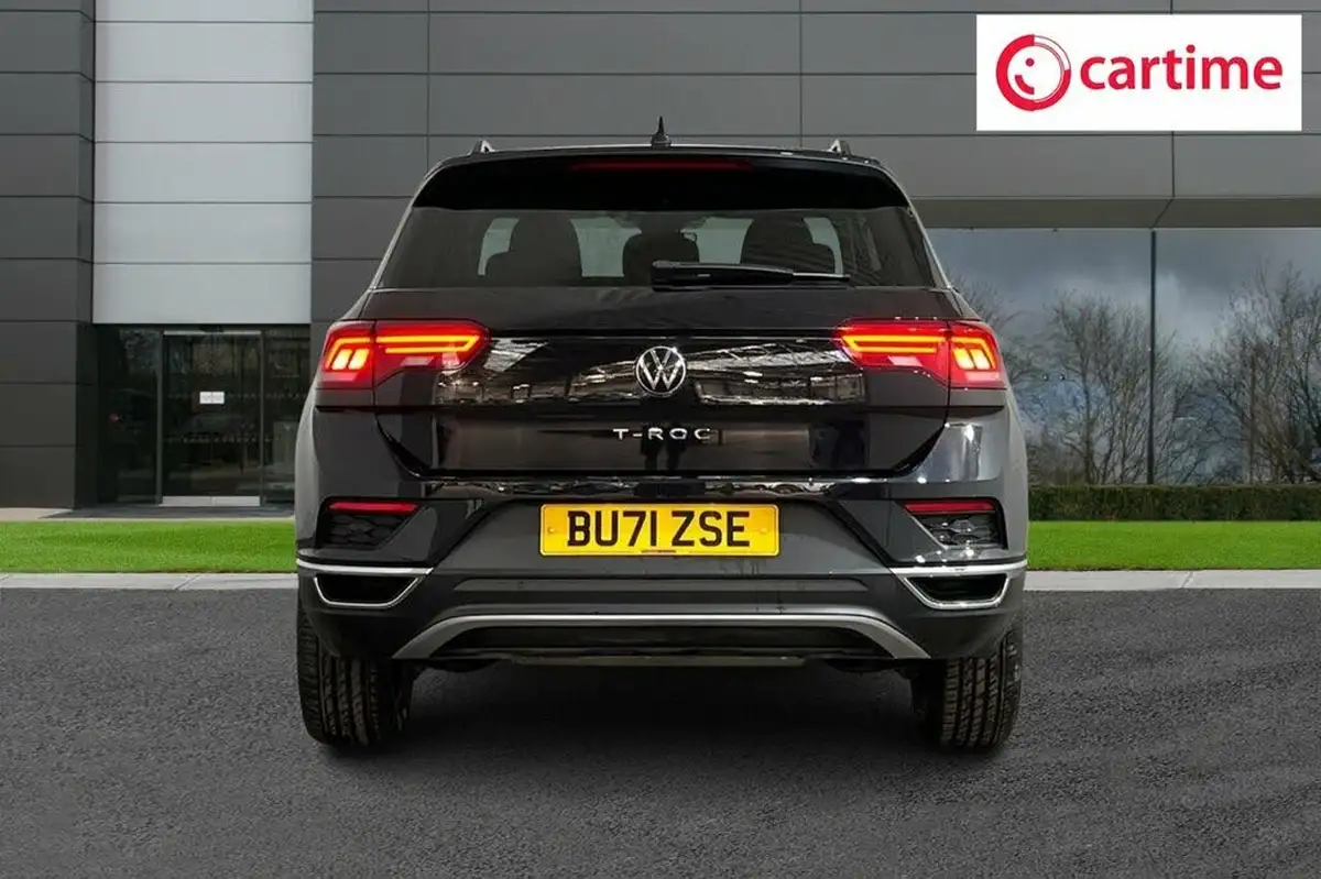 2021-volkswagen-t-roc-15-tsi-active-hatchback-5d-big-4