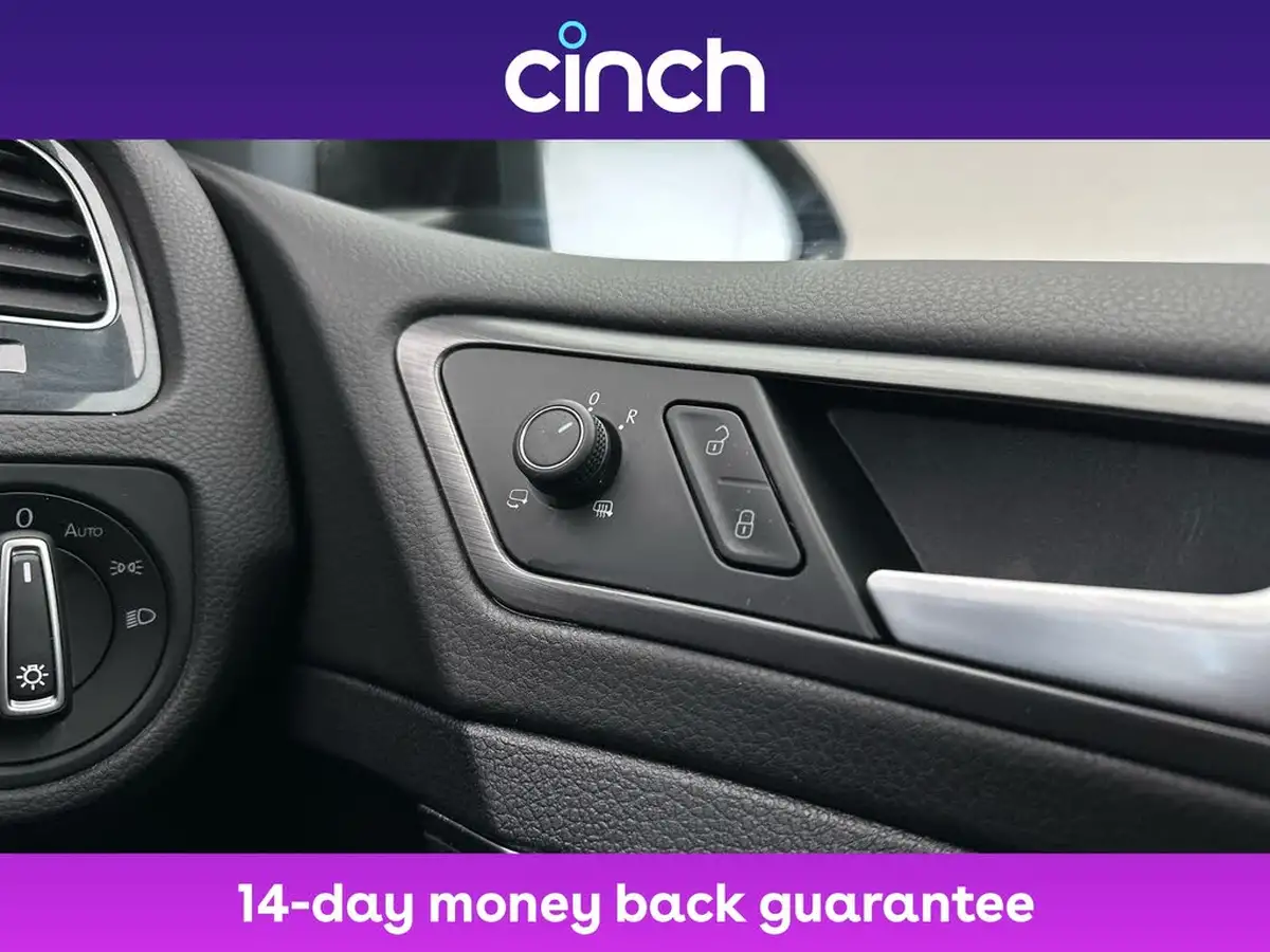 2020-volkswagen-golf-16tdi-match-edition-hatchback-big-22