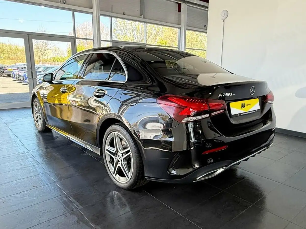 2020-mercedes-benz-a-class-13-a250e-amg-line-saloon-4d-big-5