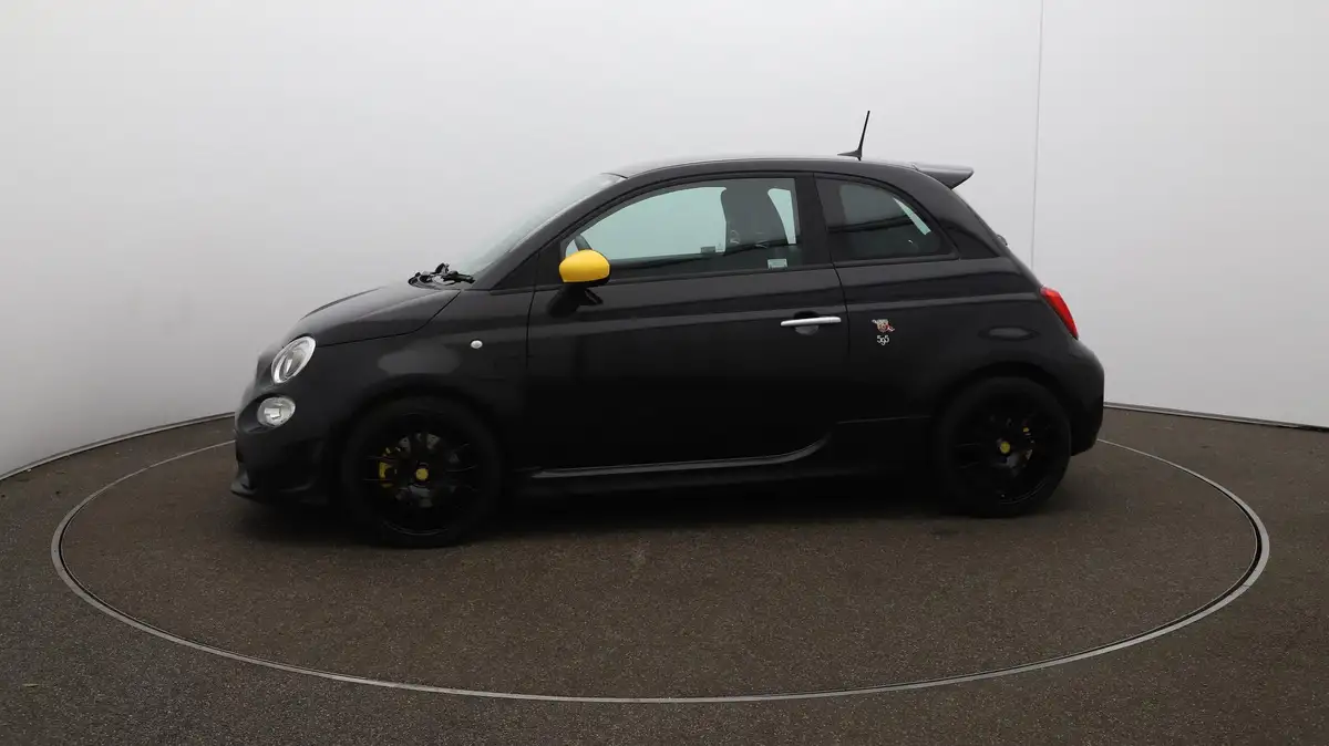 2017-abarth-595-14-tjet-trofeo-big-57