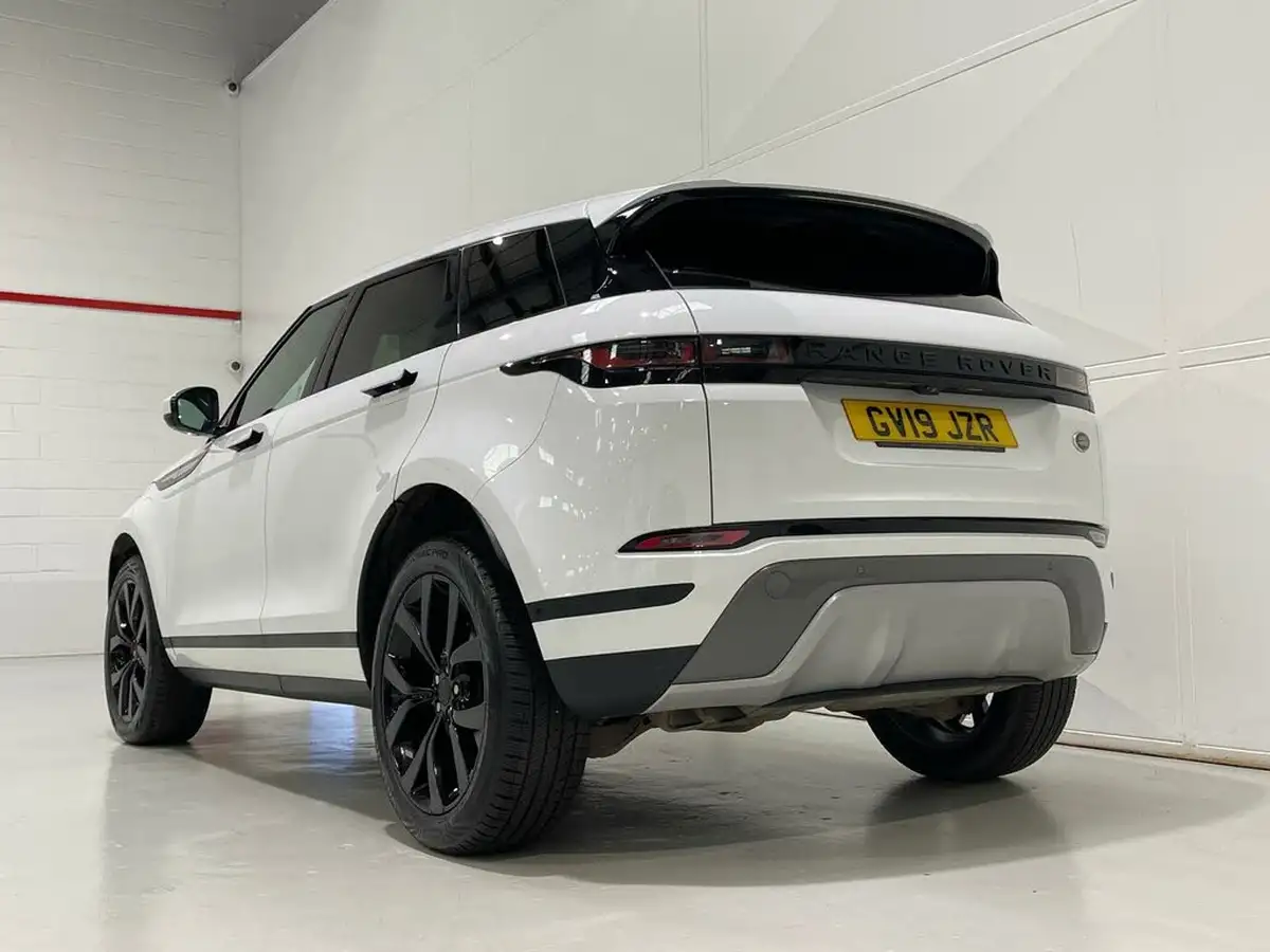 2019-land-rover-range-rover-evoque-20-d150-se-big-41