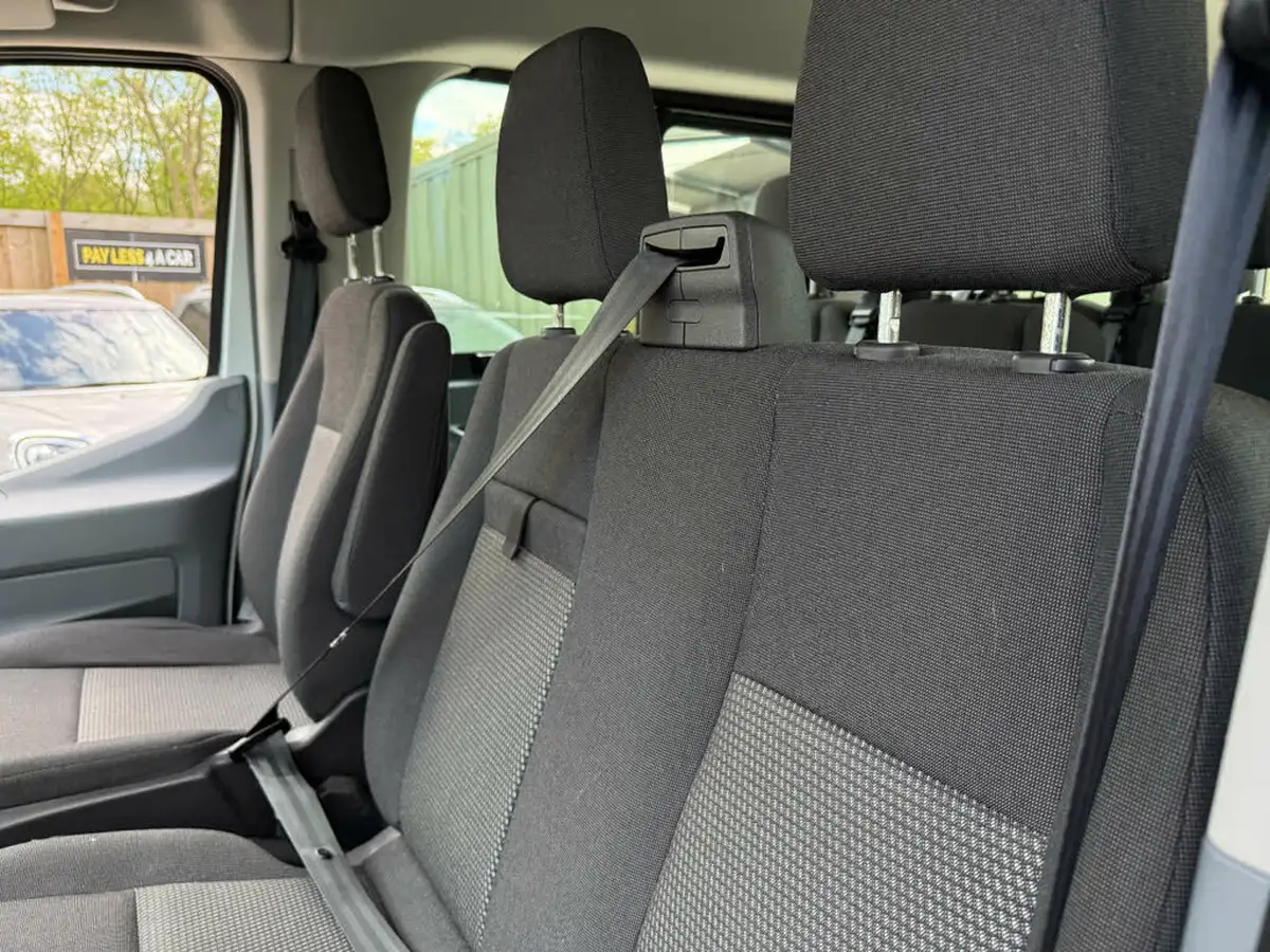 2016-ford-transit-22tdci-350-l2h2-125pseu6-hdt-bus-11-seats-big-52