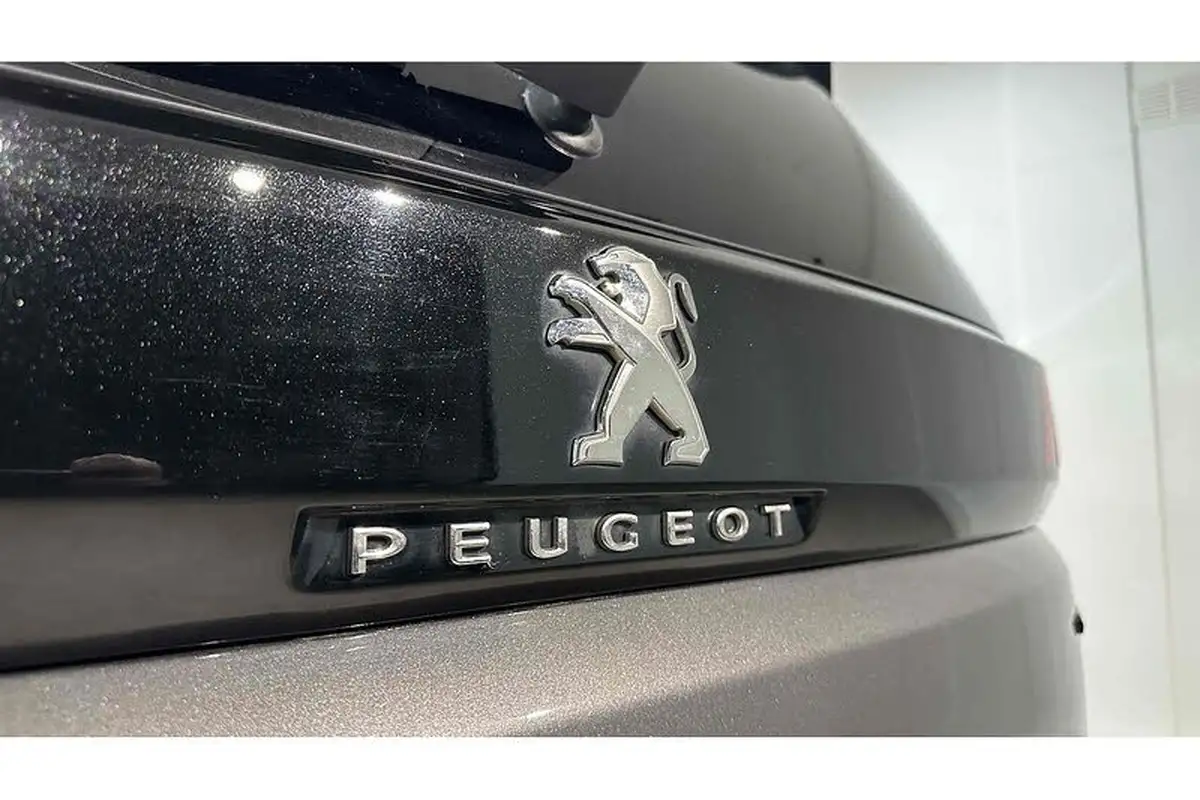 2019-peugeot-5008-suv-15-bluehdi-gt-line-eat8-big-11