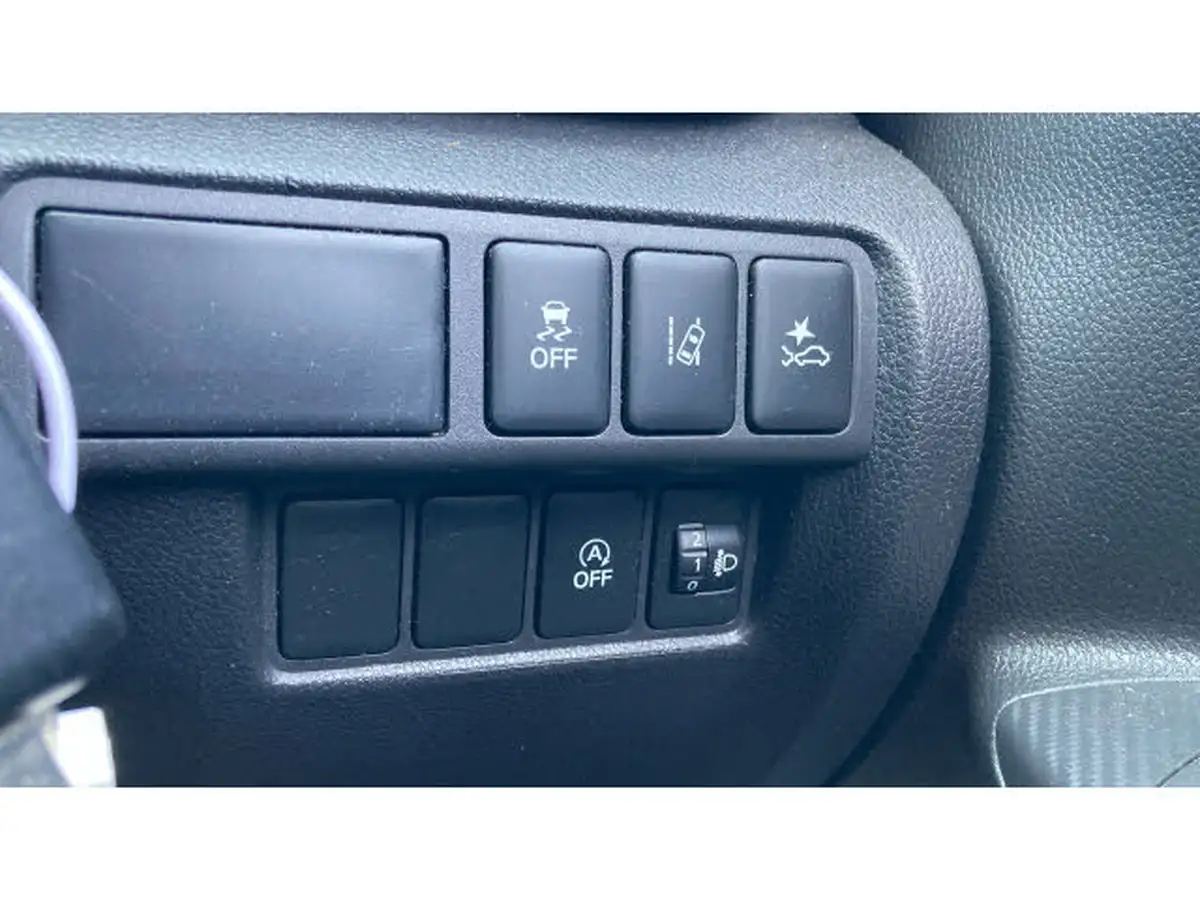 2018-mitsubishi-eclipse-cross-15-2-big-22