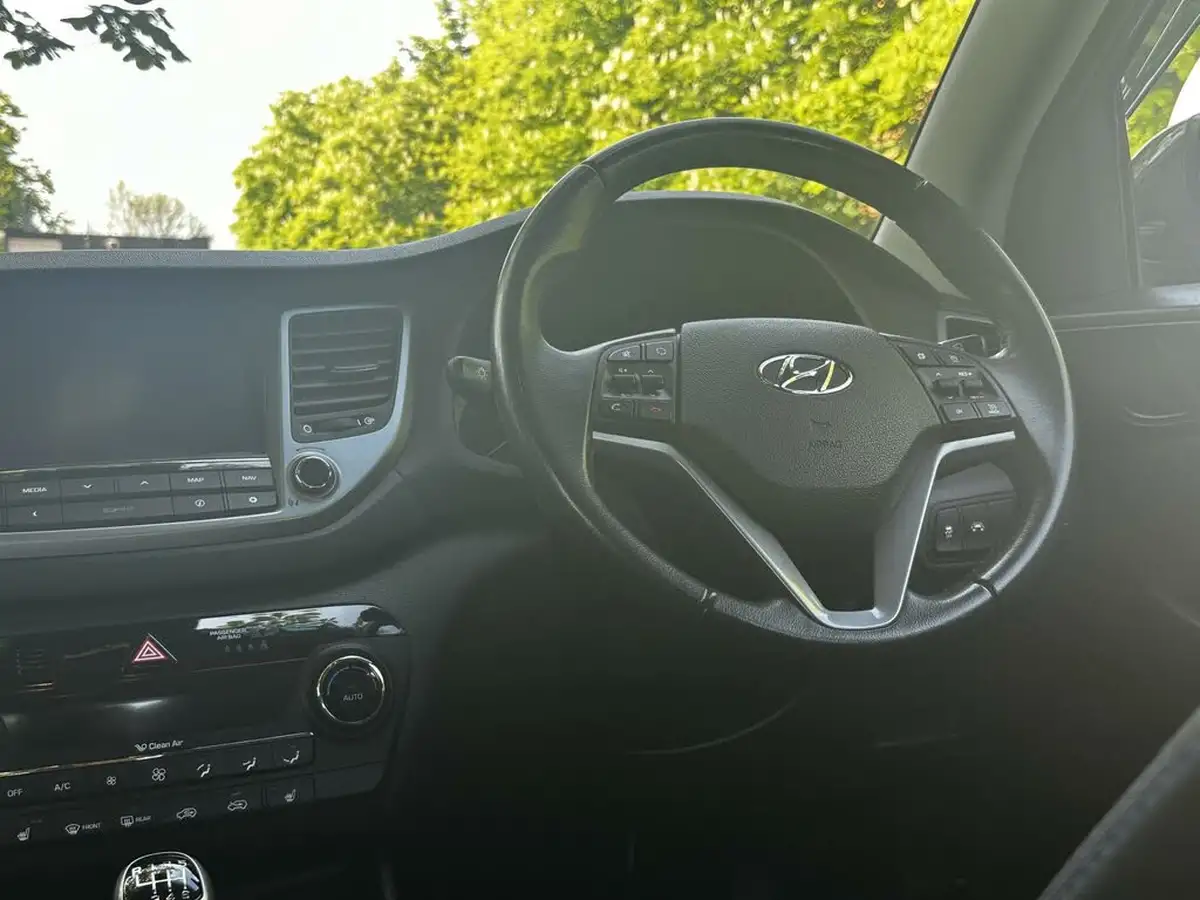 2017-hyundai-tucson-16-gdi-blue-drive-se-nav-big-21