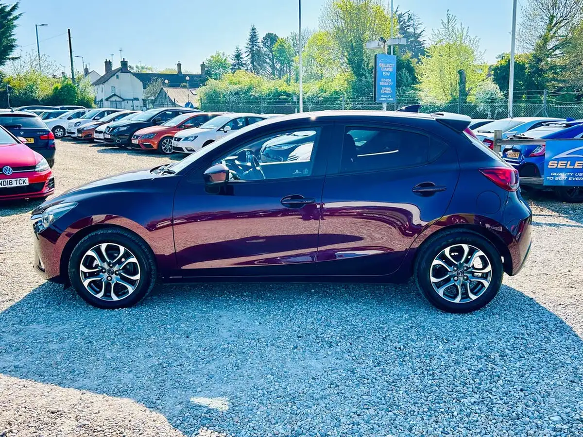 2017-mazda-mazda2-15-gt-sport-big-5