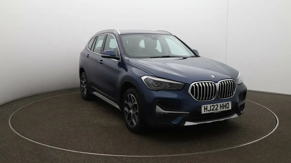 2022-bmw-x1-20-sdrive20i-xline-big-34