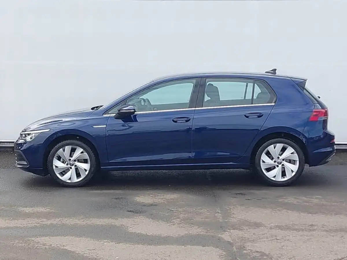 2024-volkswagen-golf-15-tsi-style-150ps-hatchback-big-3