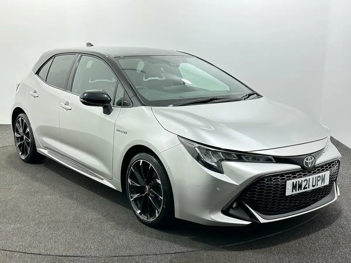 2021-toyota-corolla-18-vvt-i-gr-sport-trk-hatchback-big-0