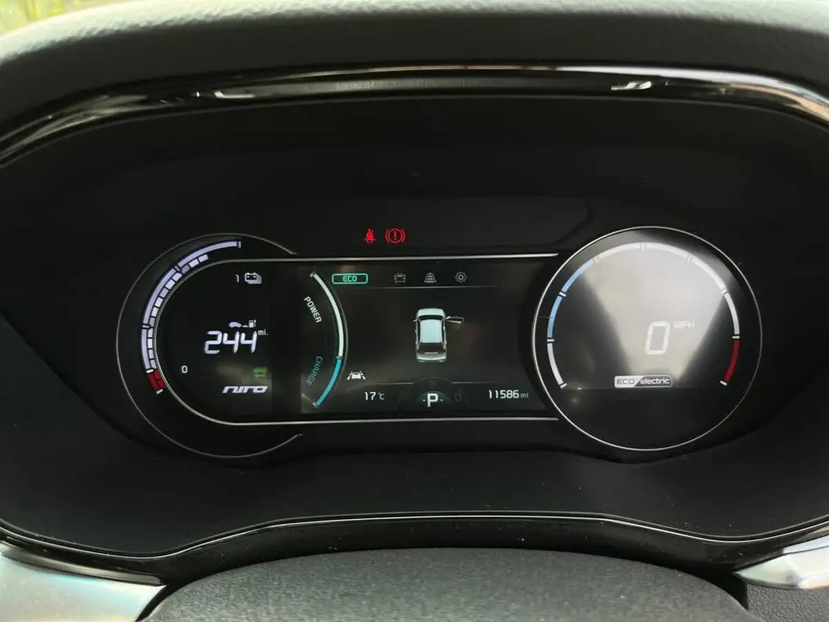 2021-kia-e-niro-ev-2-64-big-19