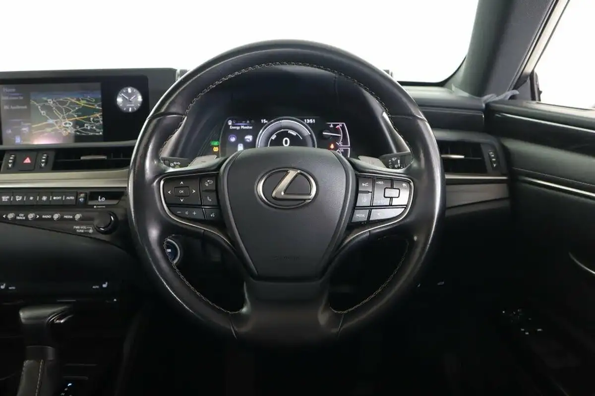 2020-lexus-es-300h-25-es-218bhp-without-navigation-big-45