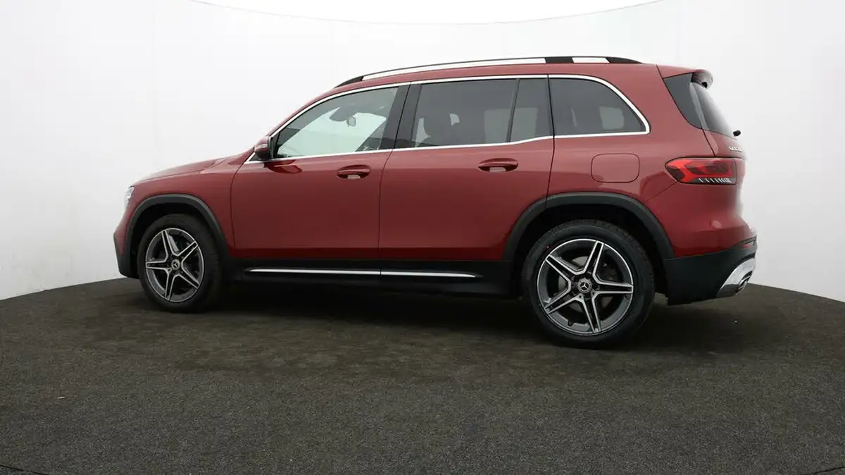 2021-mercedes-benz-glb-class-13-glb200-amg-line-8g-tronic-big-64