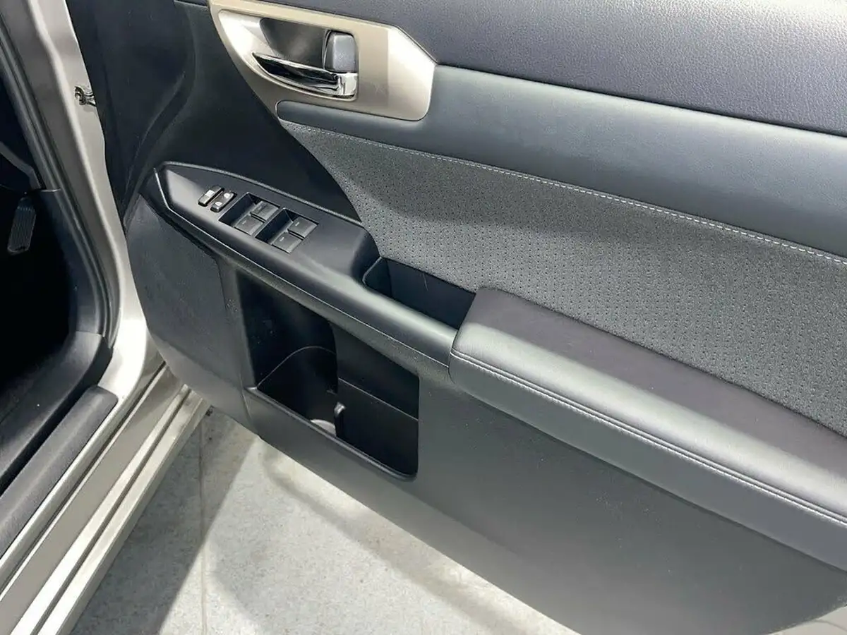 2020-lexus-ct-200h-18-ct-big-6