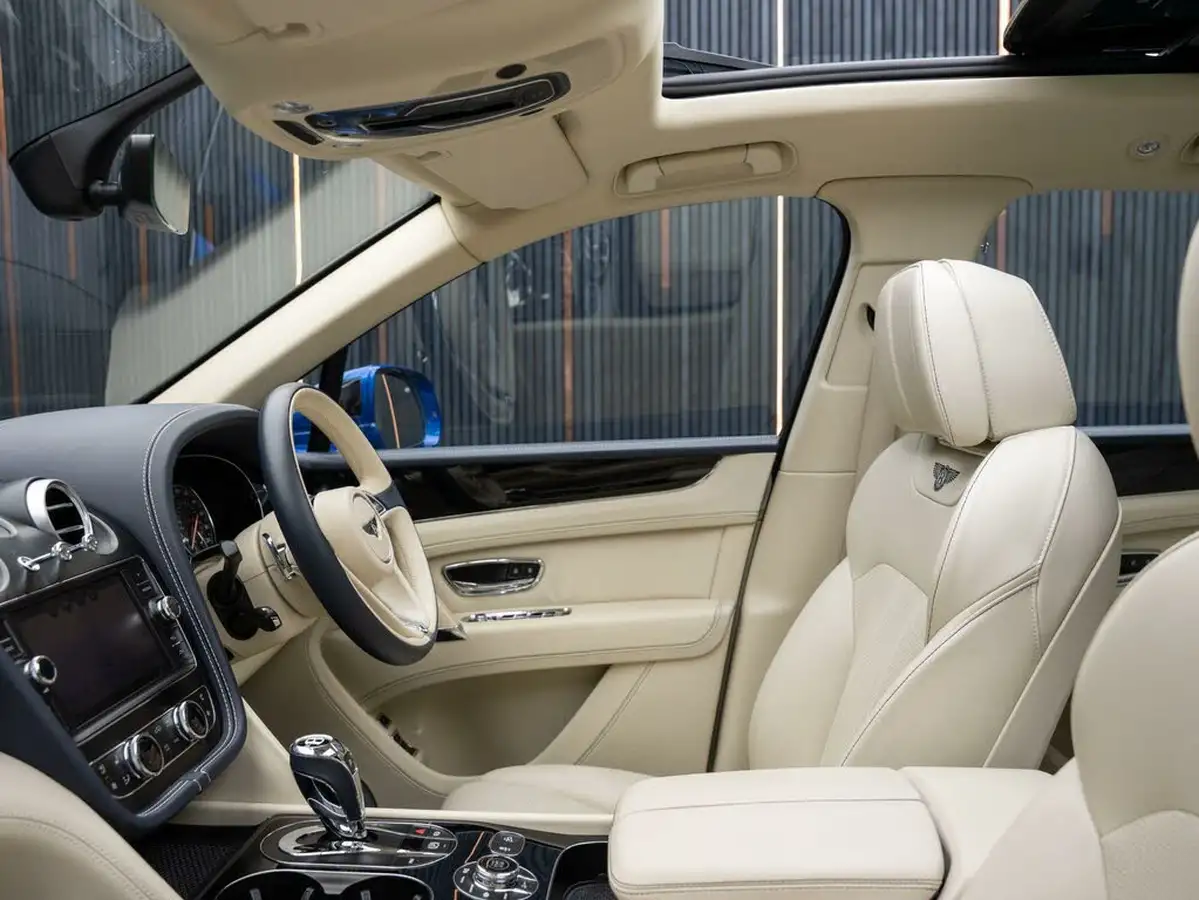 2017-bentley-bentayga-40-diesel-big-47