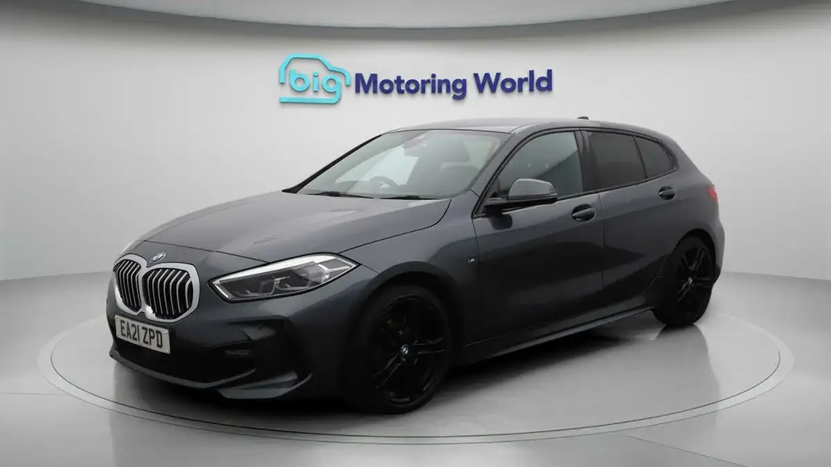 2021-bmw-1-series-15-118i-m-sport-lcp-dct-big-3