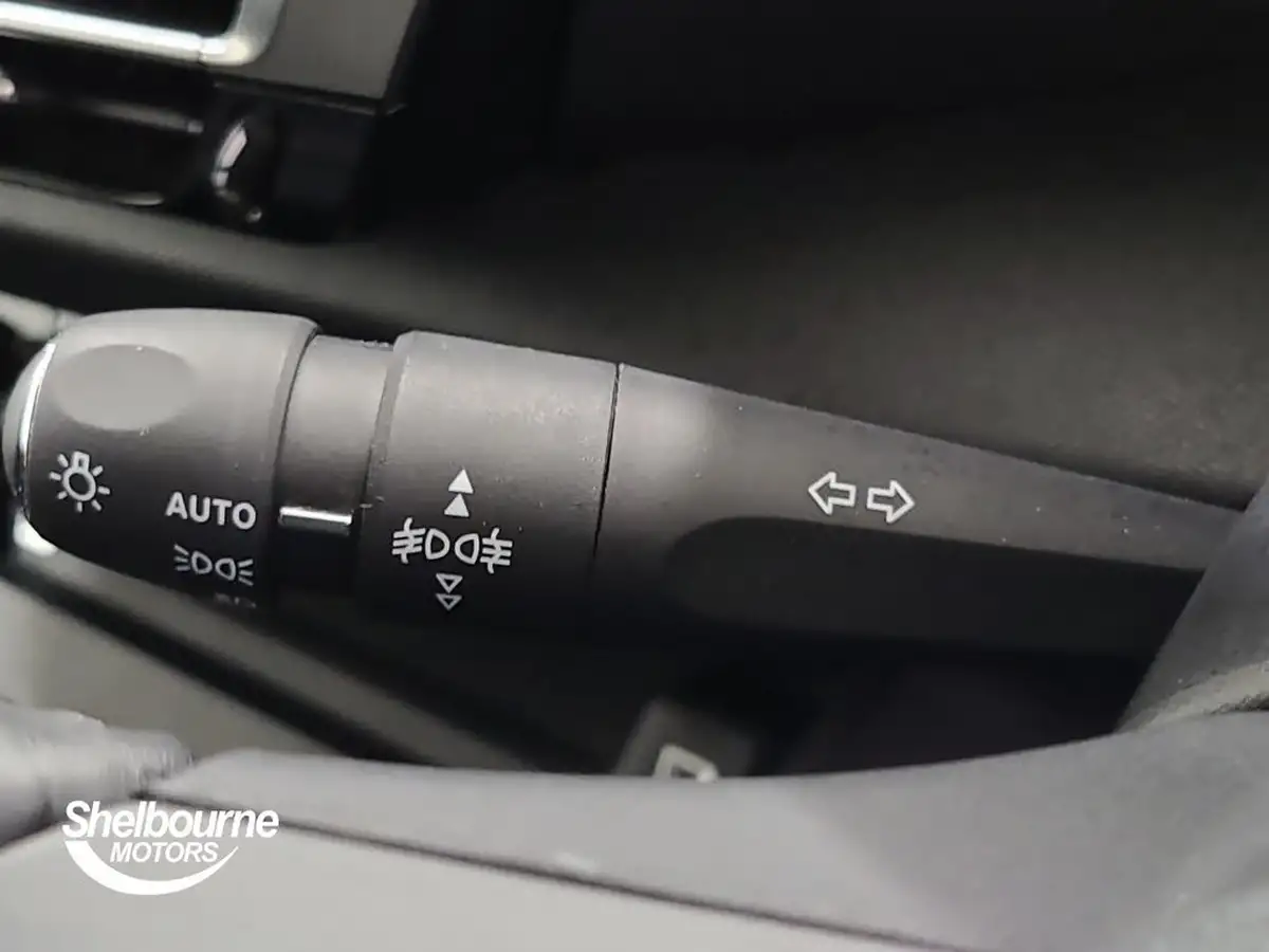 2021-citroen-c4-12-puretech-shine-130ps-big-31