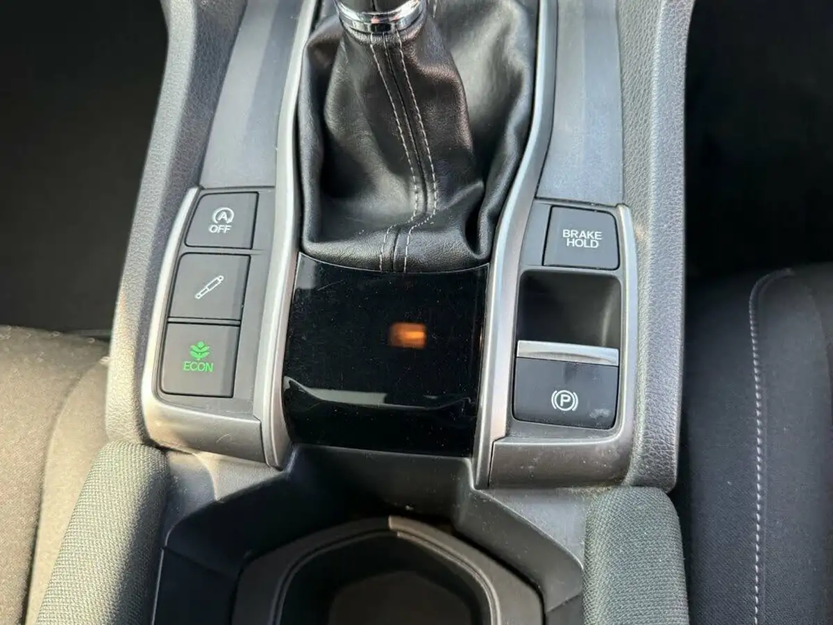 2019-honda-civic-15-vtec-turbo-sport-plus-ss-big-24