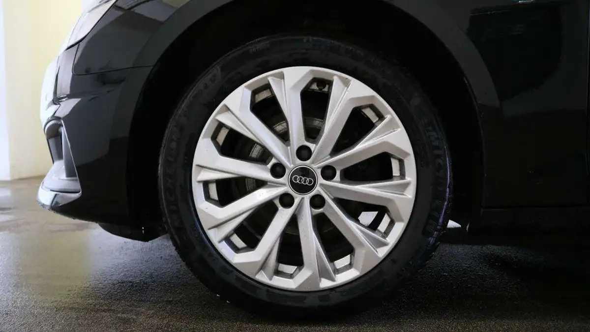 2021-audi-a4-avant-20-30-tdi-technik-big-4