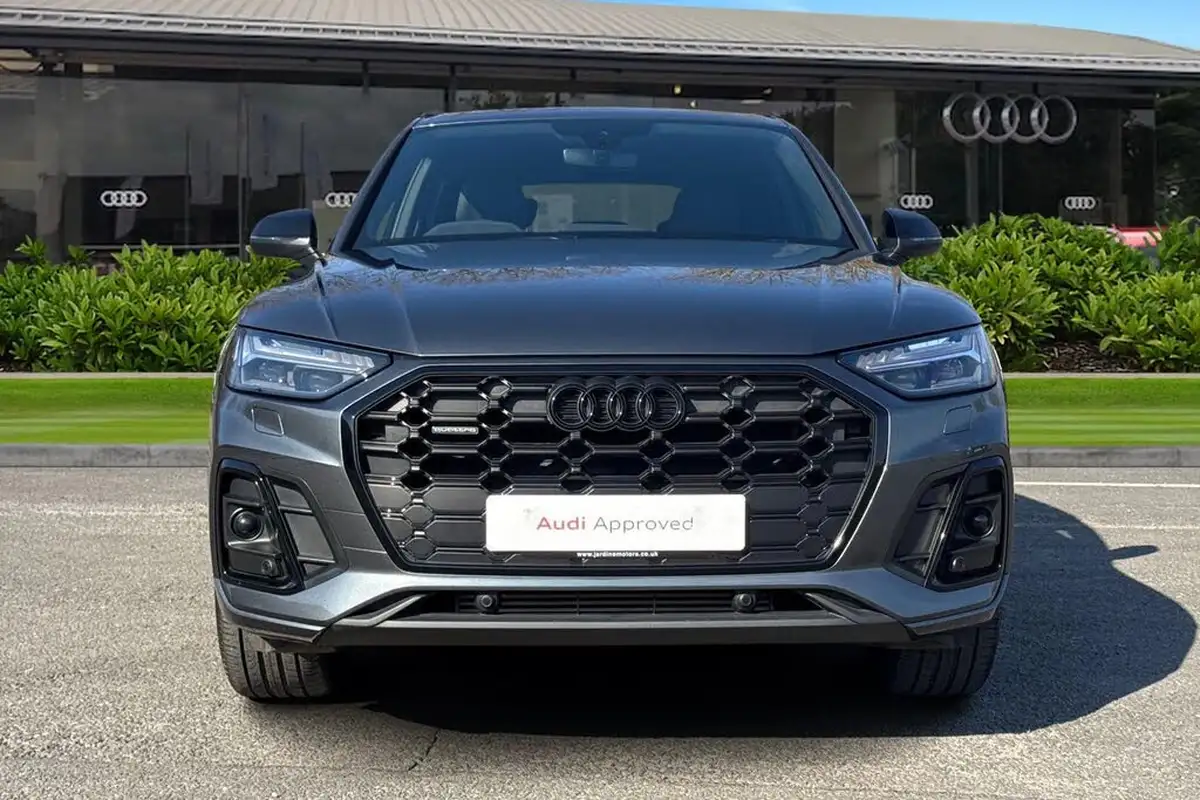 2023-audi-q5-20-45-tfsi-black-edition-station-wagon-big-5