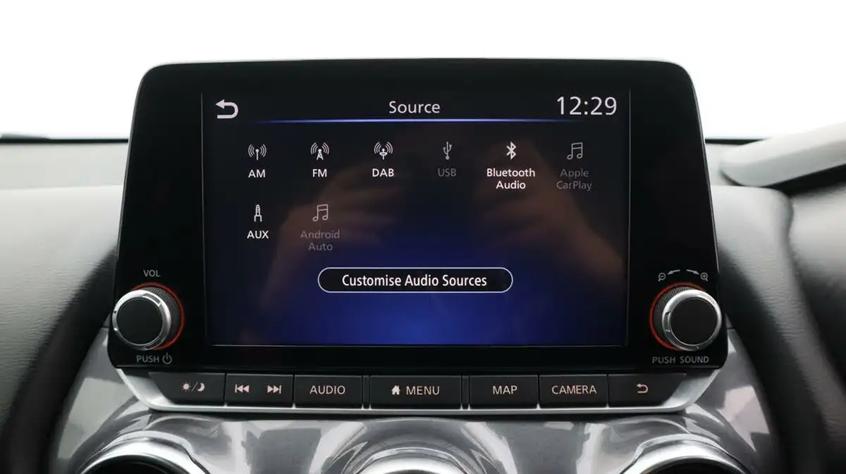 2023-nissan-juke-10-dig-t-n-connecta-big-25