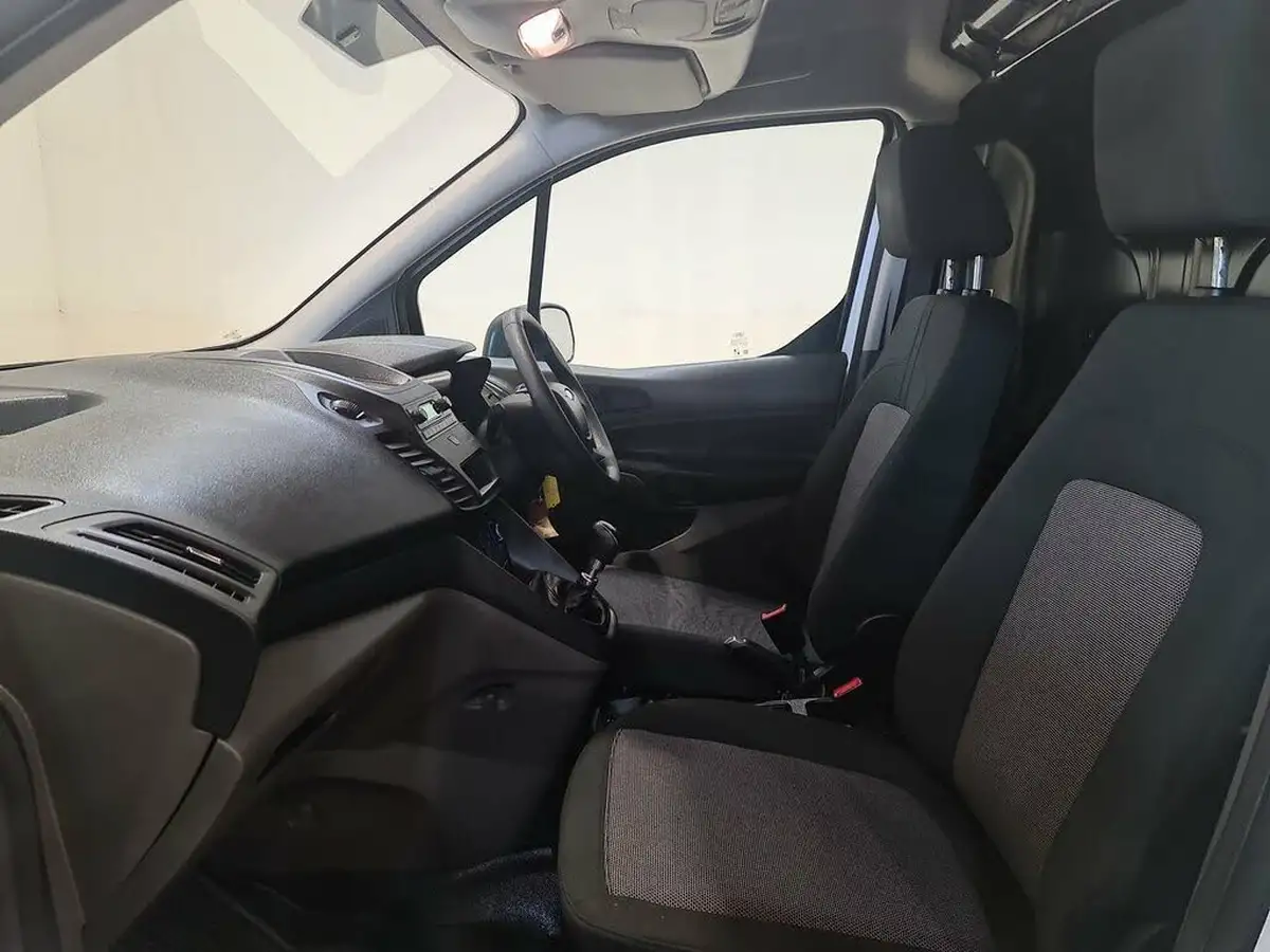 2021-ford-transit-connect-big-13