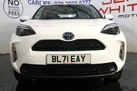 2022-toyota-yaris-cross-15-vvt-i-icon-small-10