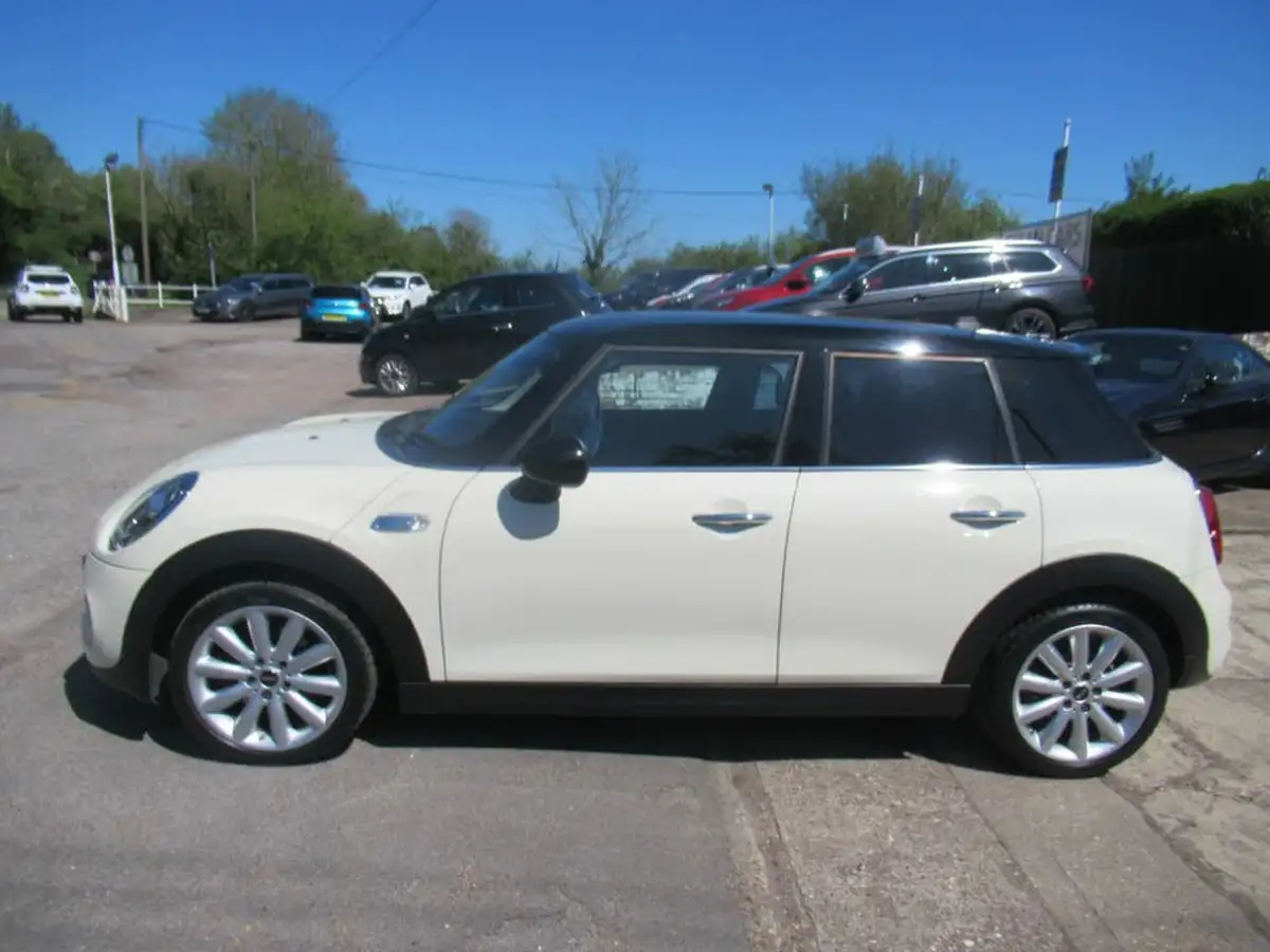 2019-mini-cooper-20-cooper-s-classic-189bhp-comfort-hatchback-5d-auto-big-5