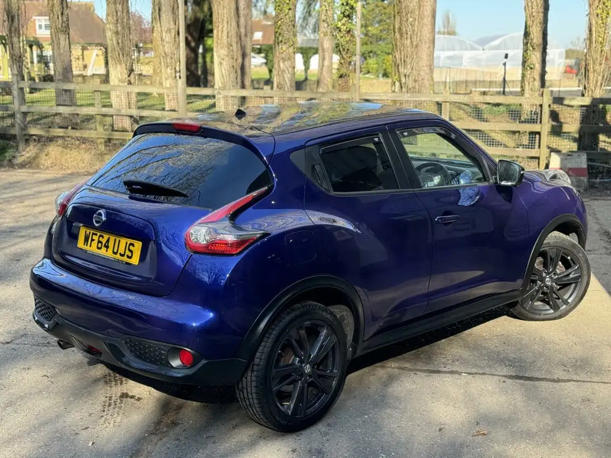 2014-nissan-juke-12-tekna-big-30