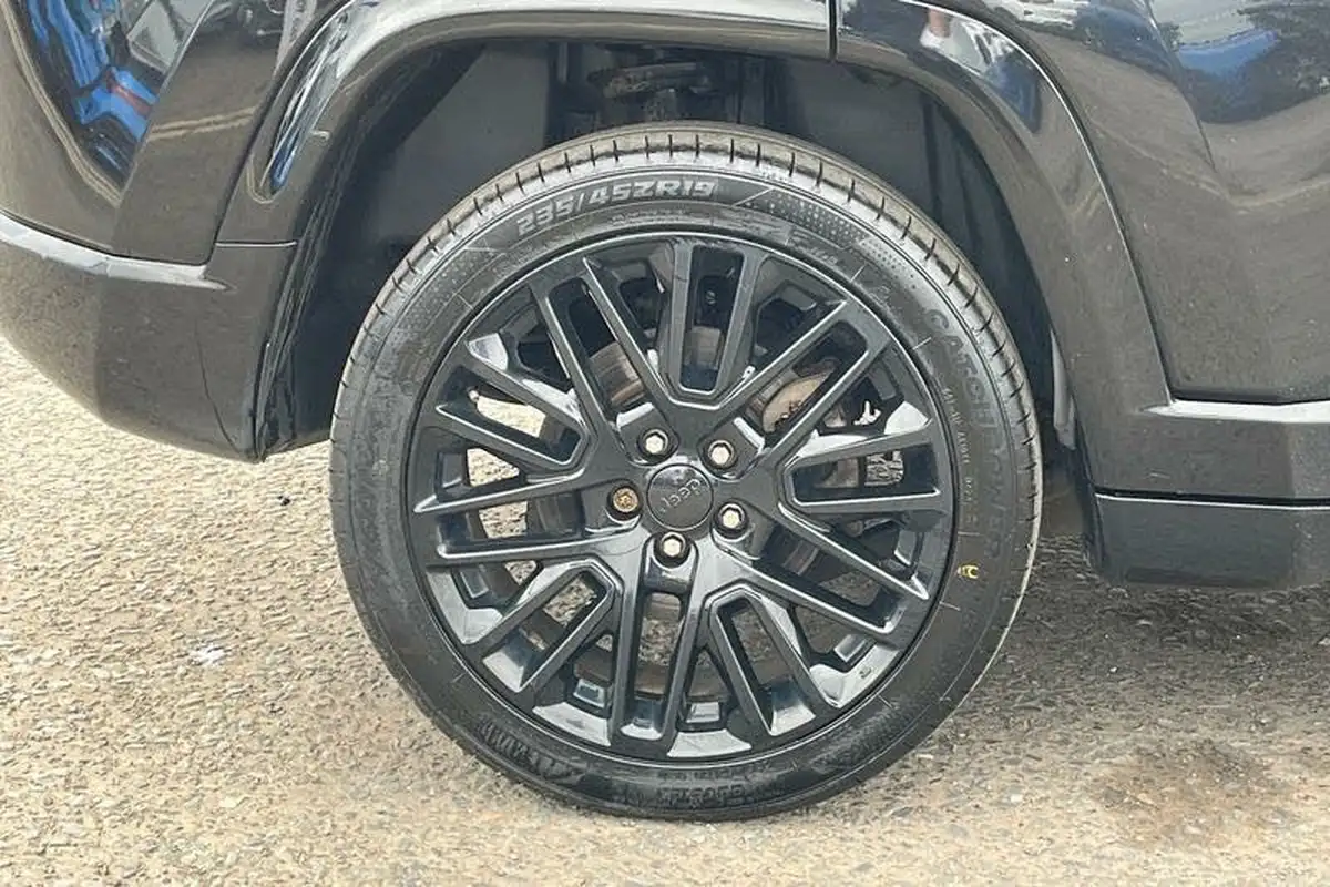 2023-jeep-compass-13-gse-s-big-7