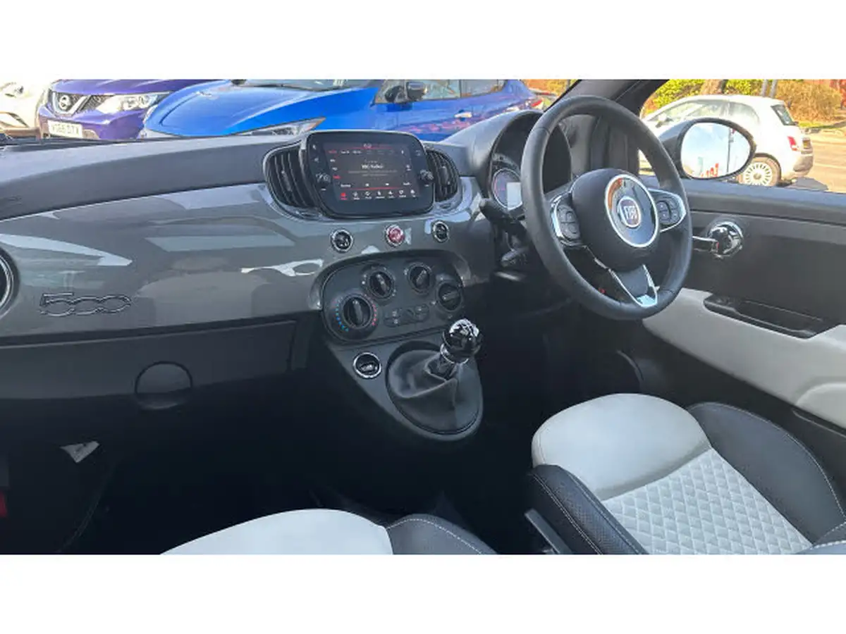 2021-fiat-500-10-dolcevita-big-8
