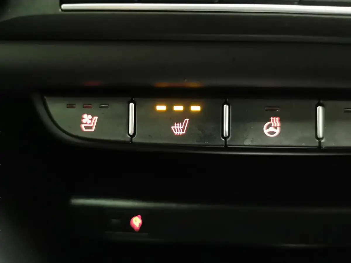 2021-kia-xceed-15-t-gdi-4-big-22