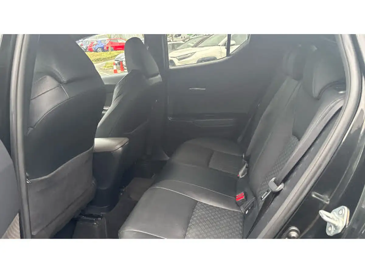 2021-toyota-c-hr-18-vvt-i-excel-big-12