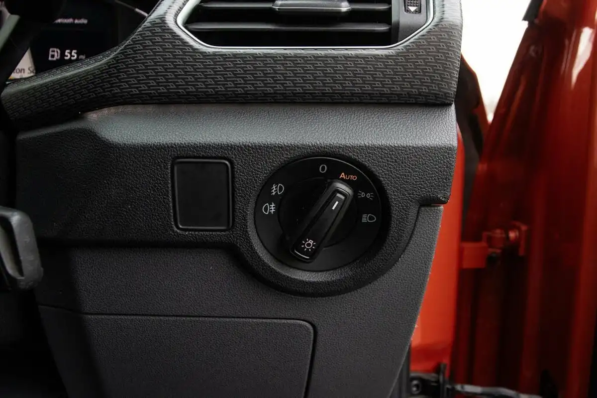 2020-volkswagen-t-cross-15-tsi-r-line-big-15