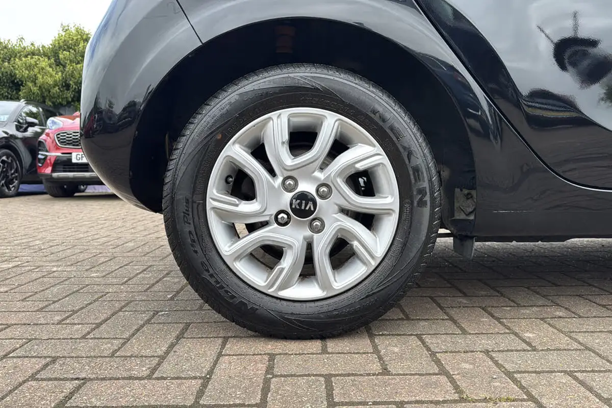 2019-kia-picanto-125-2-big-6