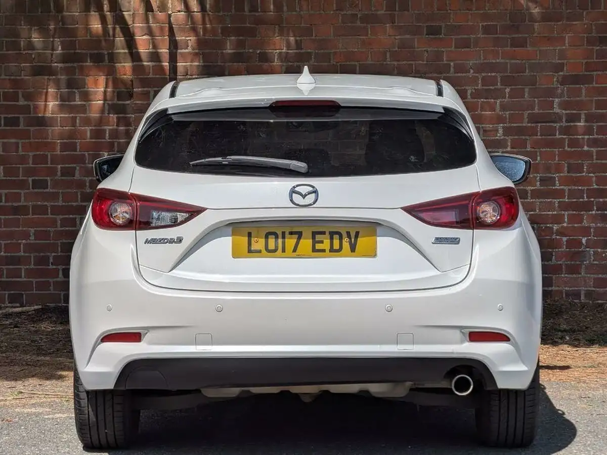 2017-mazda-mazda3-15td-se-l-nav-hatchback-5d-big-16