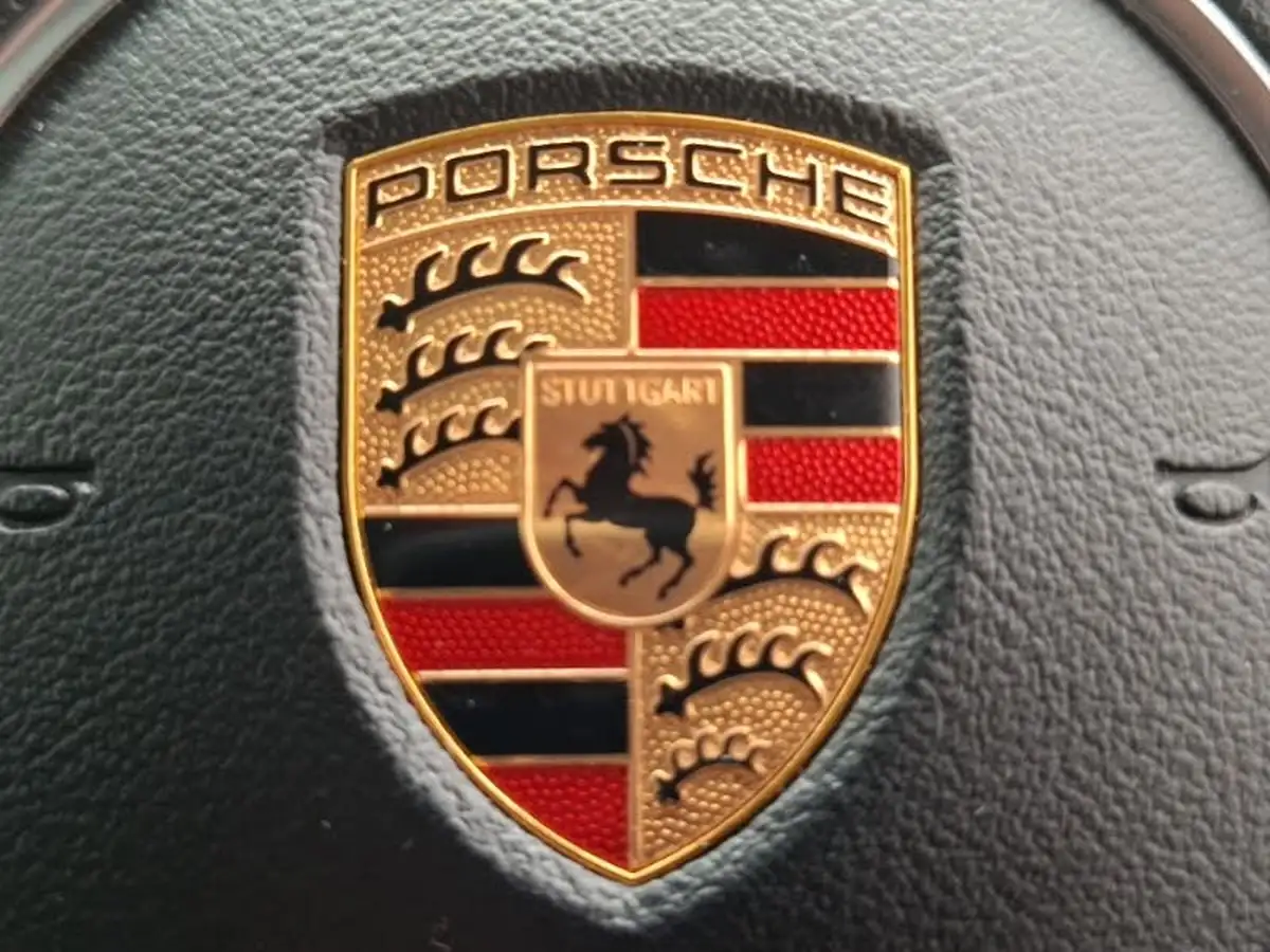 2017-porsche-macan-30td-s-ss-big-18